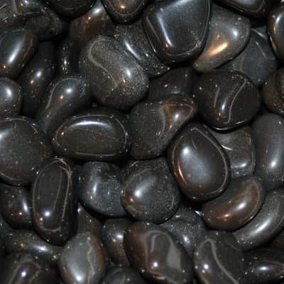 אבן אוניקס שחור (שוהם) - הגנה , יציבות (פיזית ומנטלית) , התמודדות