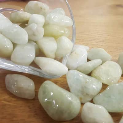 אקוומרין (תרשיש) - רוגע , שלווה וזרימה בחיים