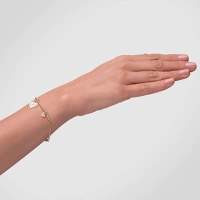 צמיד כדורים עם לב וחריטה לבחירתך בשילוב תליון לב משובץ